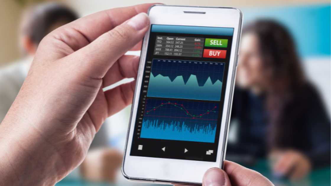Forex trading made simple. A beginner-friendly guide to using trading apps the right way — safely, steadily, and smartly.