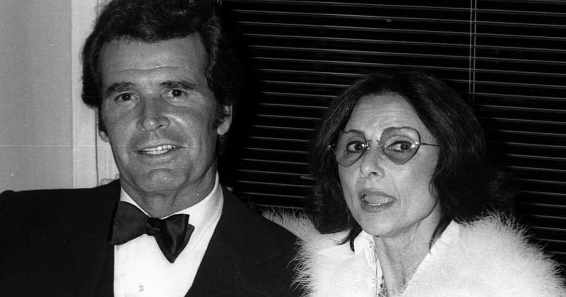 Is Lois Clarke still alive? Is Lois Clarke still alive?