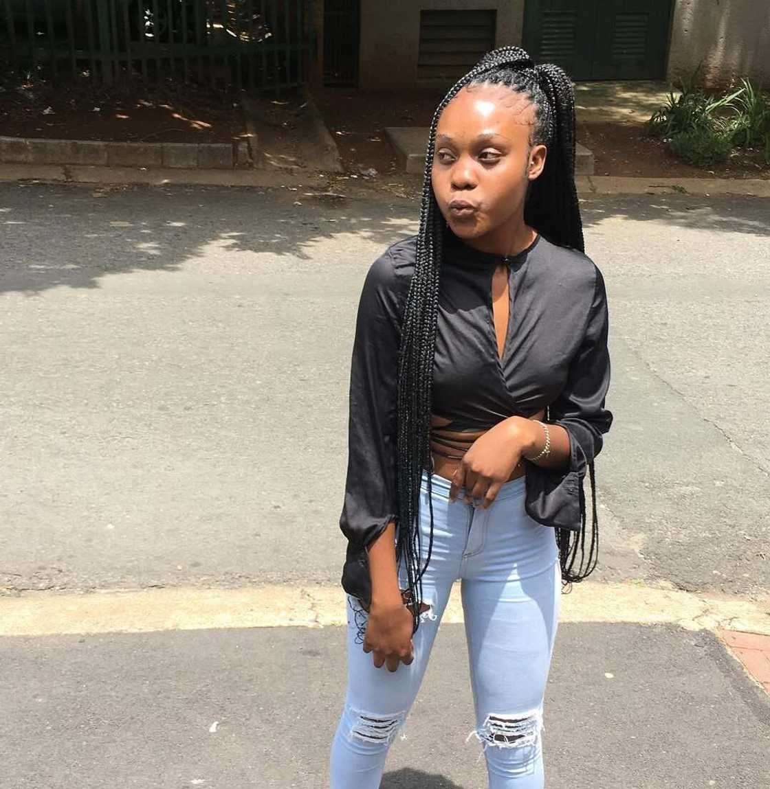 Social media users advised a lady to iron the pants she bout online for them to look better Social media users advised a lady to iron the pants she bout online for them to look better