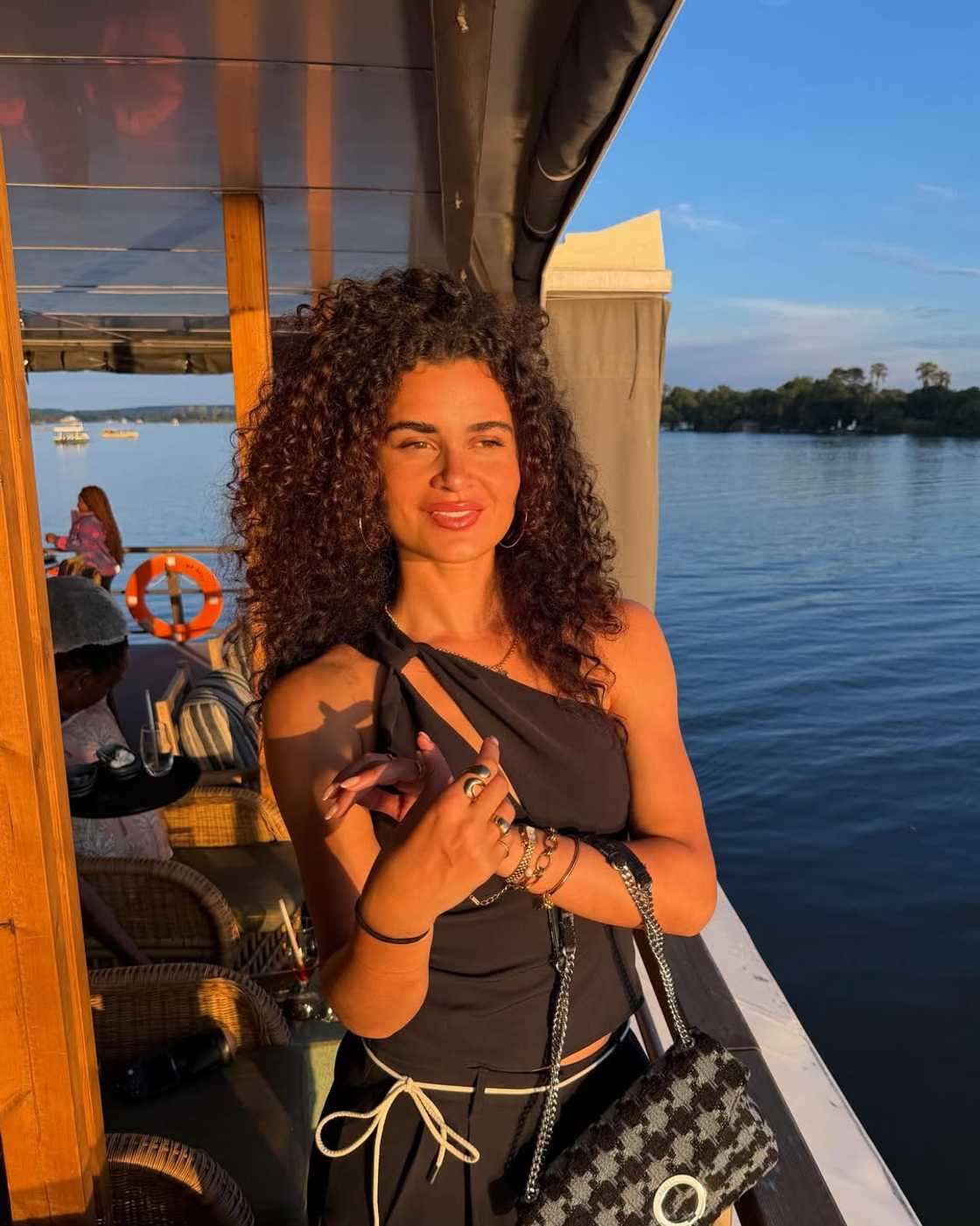 Others praised Rachel for her transparency and shared their own similar health struggles Others praised Rachel for her transparency and shared their own similar health struggles