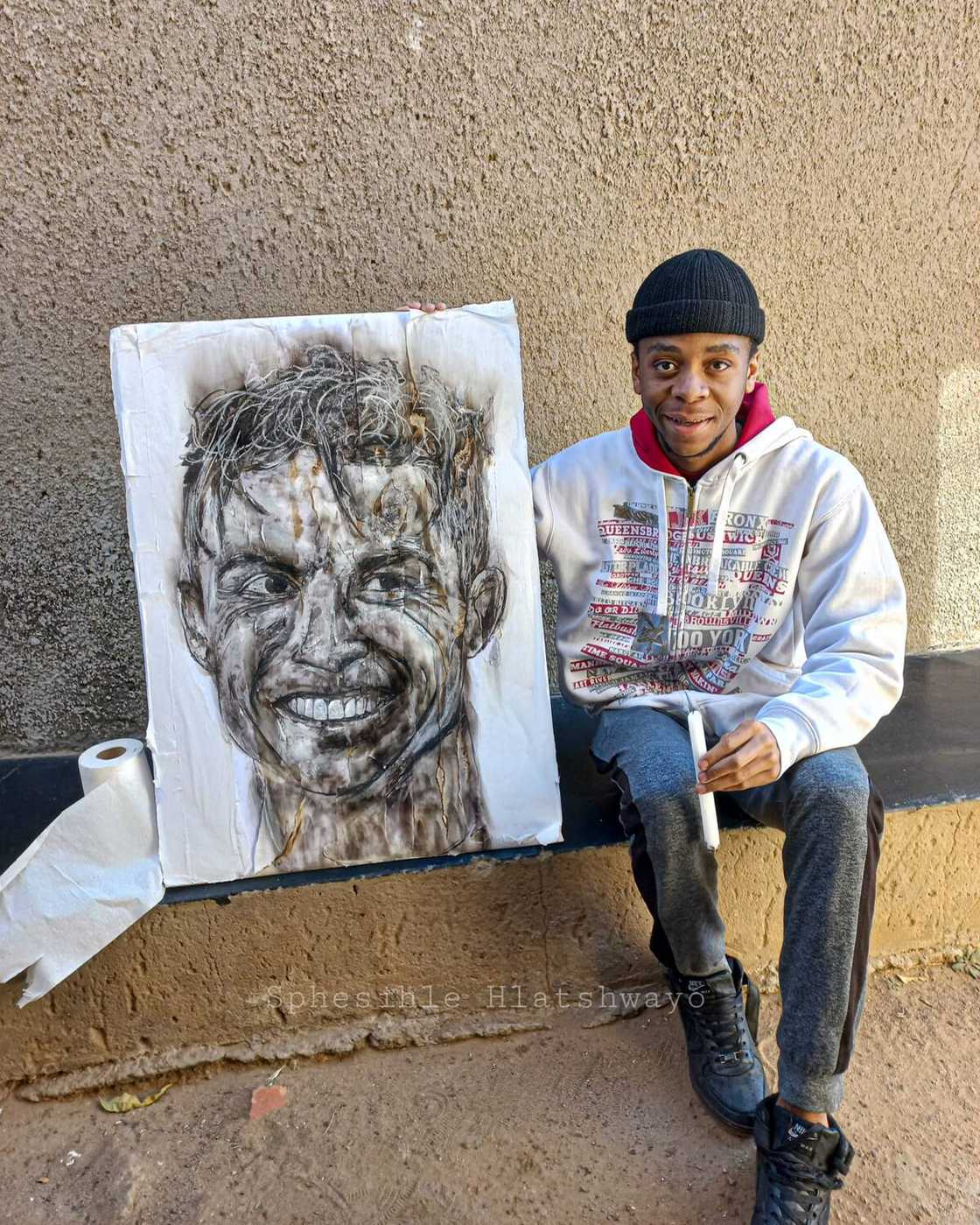 Gauteng-based artist shows off his candle smoke painting portrait of Cristiano Ronaldo. Gauteng-based artist shows off his candle smoke painting portrait of Cristiano Ronaldo.