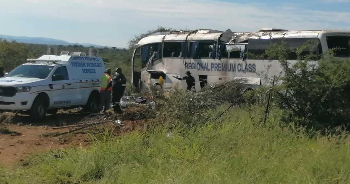 Bus, Crash, Accident, Killed, Injured, ER24, Russel Meiring, N1 North, Matoks, Polokwane, Limpopo, Scania, Department of Transport and Community Safety, MEC, Mavhungu Lerule-Ramakhanya, Russel Meiring