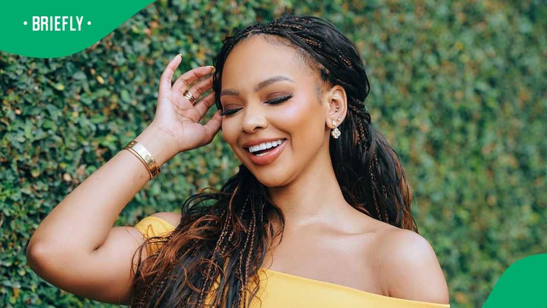 blogger threatens Mihlali Ndamase blogger threatens Mihlali Ndamase