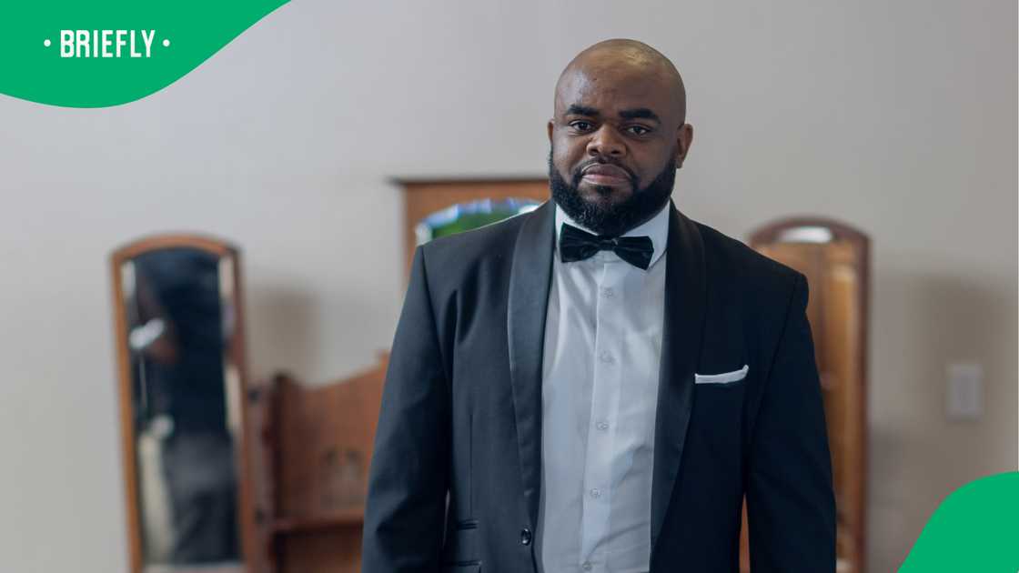Netizens reacted to Themba's confession
