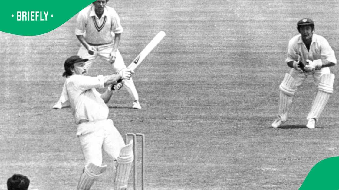 Former Australia wicketkeeper John Maclean has died