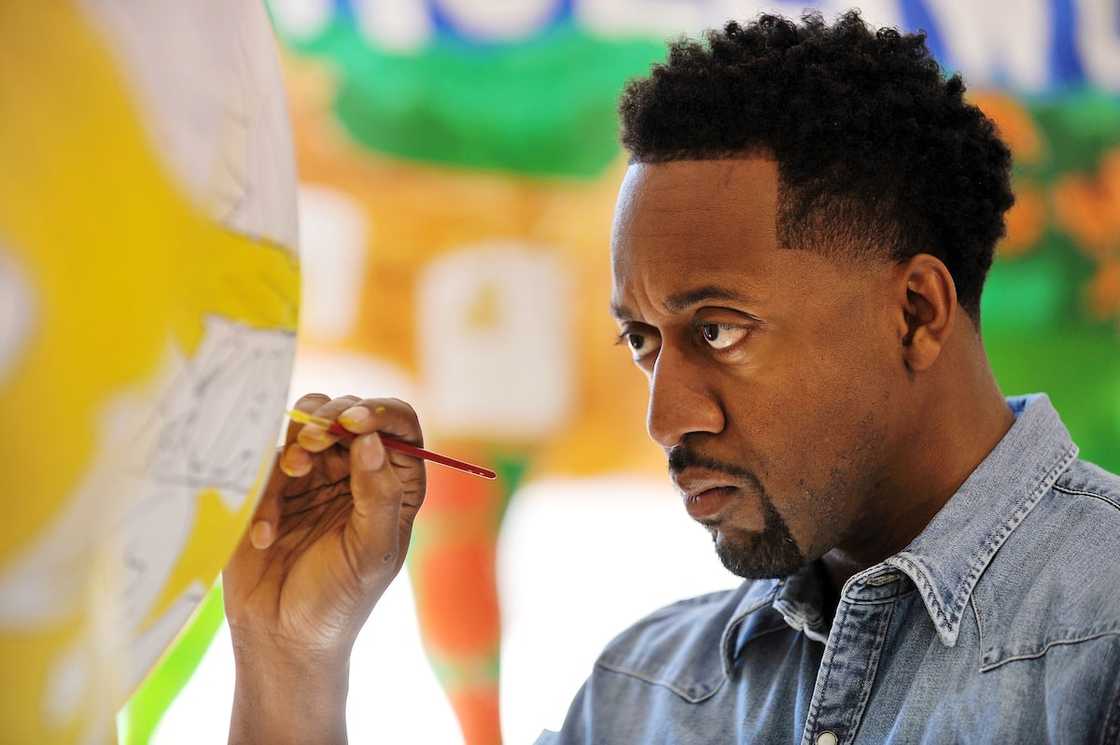 Jaleel White’s net worth, age, spouse, tv shows and movies, education, profiles Jaleel White’s net worth, age, spouse, tv shows and movies, education, profiles
