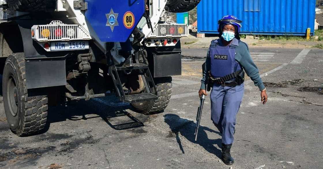 Law enforcement agencies, high alert, possible planned shutdown Law enforcement agencies, high alert, possible planned shutdown