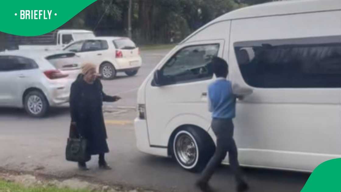 Pupil helps gogo use taxi easily Pupil helps gogo use taxi easily