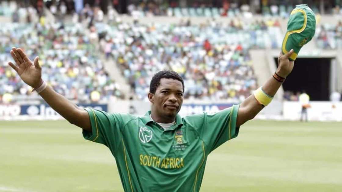 Makhaya Ntini bio