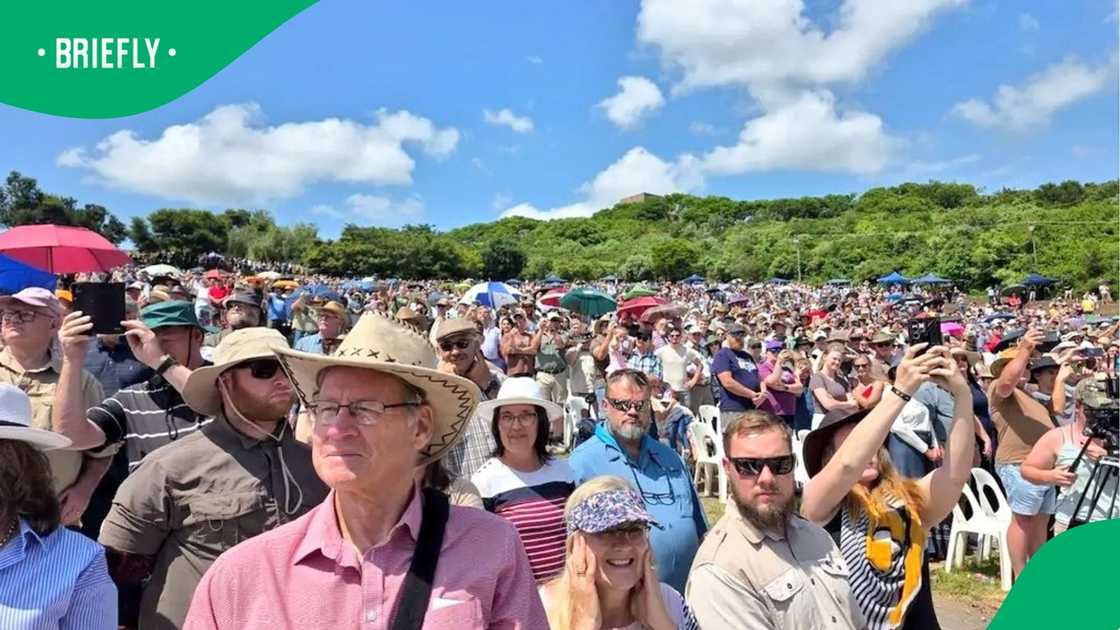 South Africans had mixed opinions regarding the event South Africans had mixed opinions regarding the event