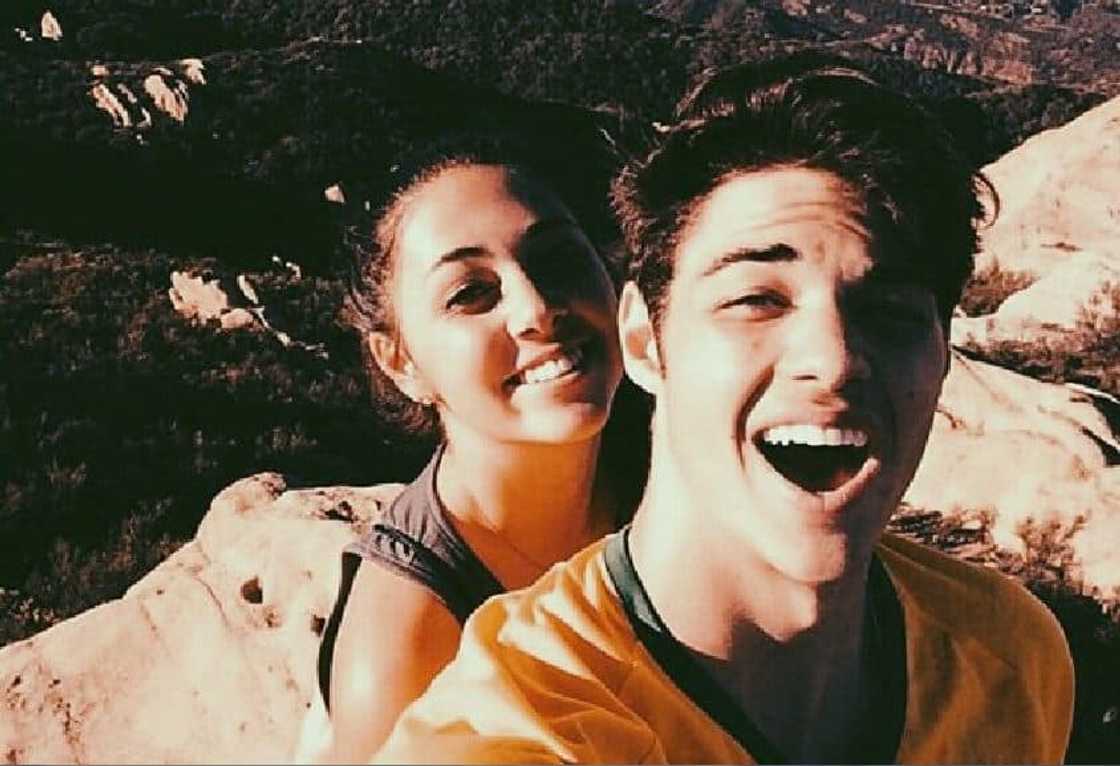 The siblings bond during a day out. Photo: @taycentineo The siblings bond during a day out. Photo: @taycentineo