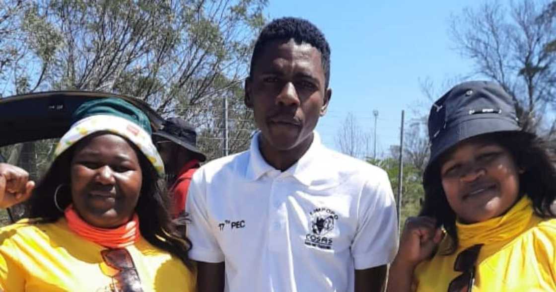 COSAS rejects rewrite, calls for learners to boycott the exams COSAS rejects rewrite, calls for learners to boycott the exams