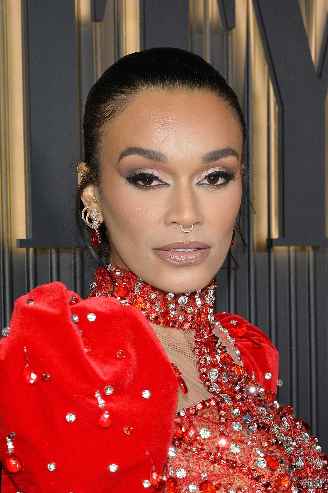 Netizens reacted to Pearl Thusi being defended by Nota Baloyi