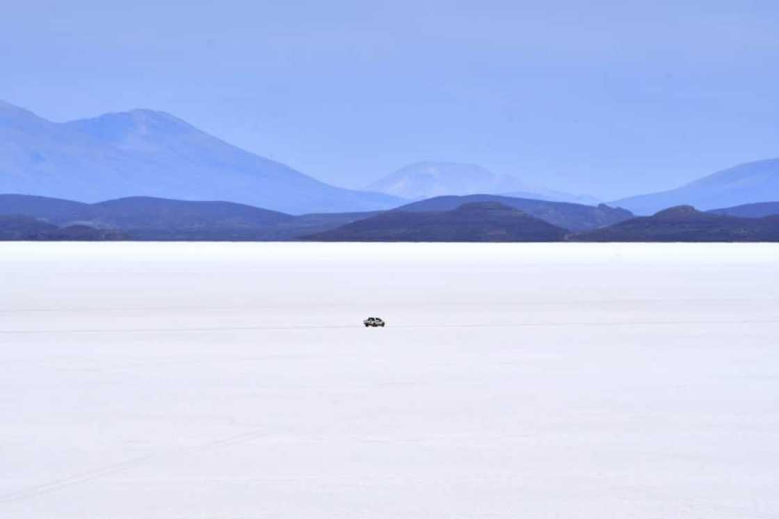 The Bolivian government in 2018 opened the lithium sector to private hands, though domestic laws have not yet denationalized the resource, and private extraction has not begun The Bolivian government in 2018 opened the lithium sector to private hands, though domestic laws have not yet denationalized the resource, and private extraction has not begun