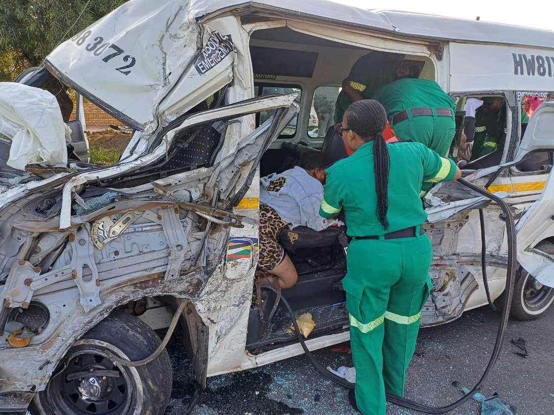 Quantum collides with waste truck, taxi in Soweto collision leaving 10 seriously injured