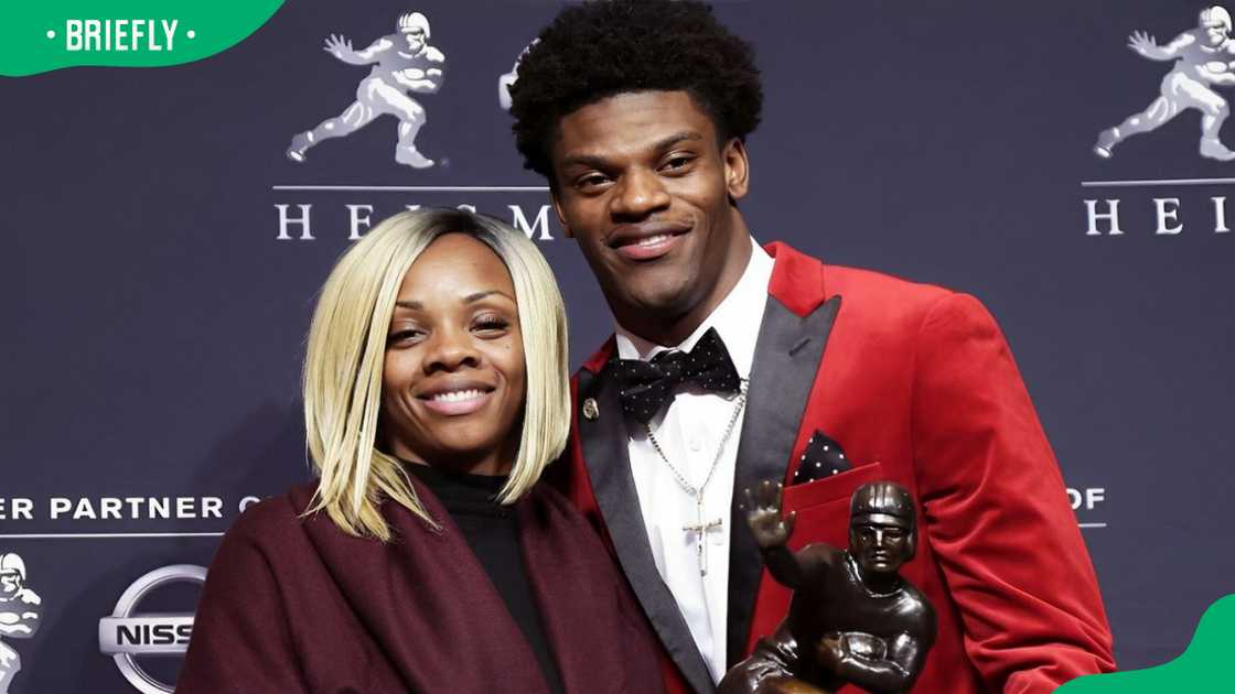 Lamar Jackson with his mother Felicia Jones at an event Lamar Jackson with his mother Felicia Jones at an event