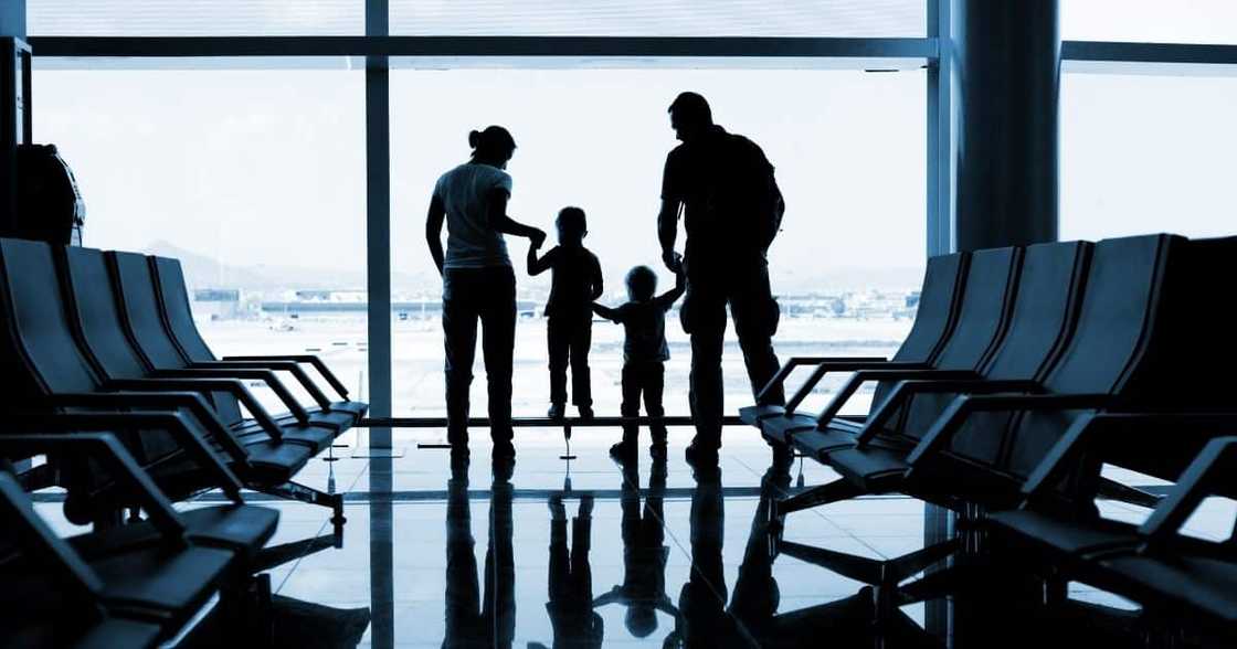 Mother, win right, emigrate with daughter, New Zealand, father opposed, Mzansi reacts Mother, win right, emigrate with daughter, New Zealand, father opposed, Mzansi reacts