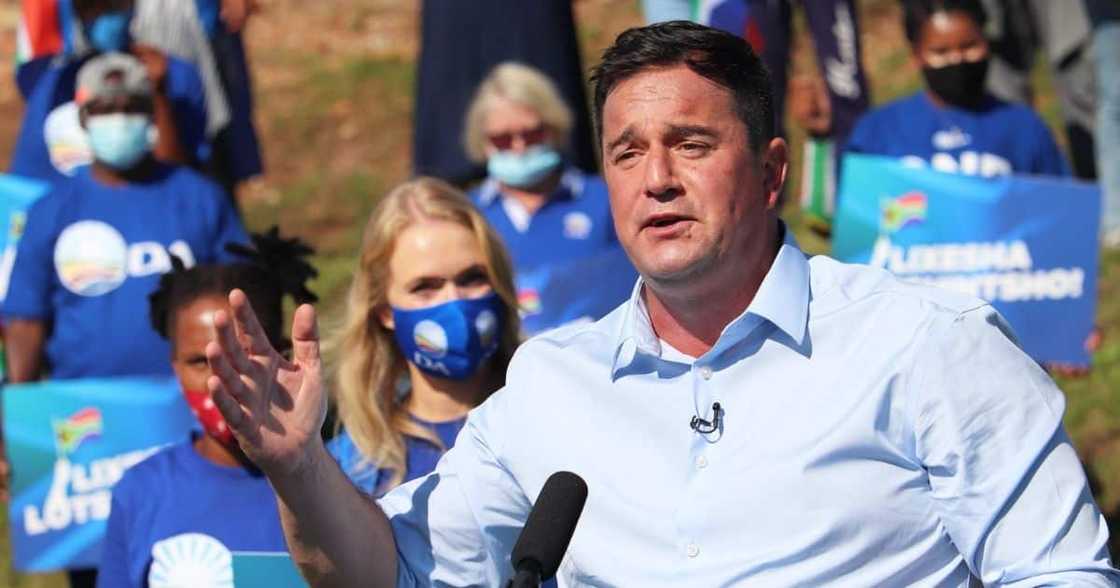 DA Federal Leader John Steenhuisen is yet to comment on the news that the party has lost two councillors in Tshwane. Image: @Our_DA/Twitter DA Federal Leader John Steenhuisen is yet to comment on the news that the party has lost two councillors in Tshwane. Image: @Our_DA/Twitter