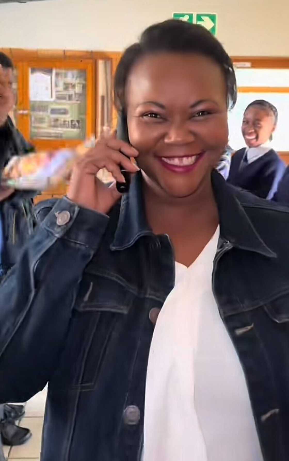 A teacher, with the help of her pupils, embraced her inner diva in a TikTok. A teacher, with the help of her pupils, embraced her inner diva in a TikTok.