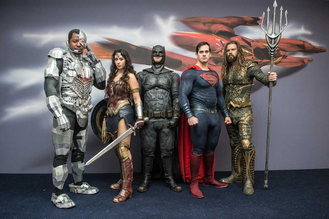 Cyborg, Wonder Woman, Batman, Superman and Aquaman from the Justice League Cyborg, Wonder Woman, Batman, Superman and Aquaman from the Justice League