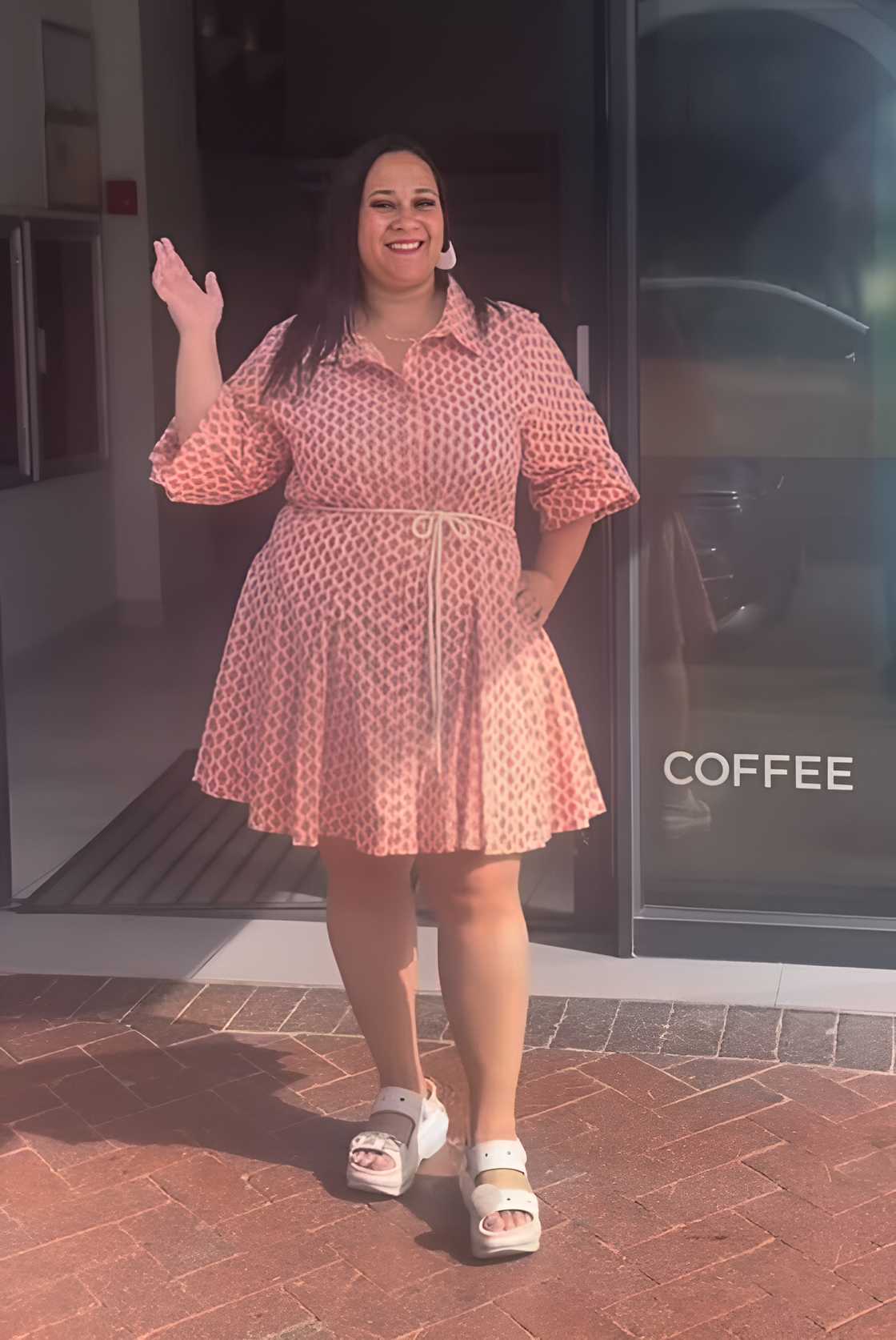 A lady plugged South Africans with a chocolate factory selling budget-friendly goods. A lady plugged South Africans with a chocolate factory selling budget-friendly goods.