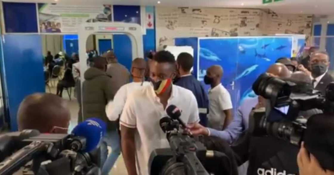 Duduzane Zuma Gets Celebrity Welcome at Dad, Jacob Zuma's Bday Party Duduzane Zuma Gets Celebrity Welcome at Dad, Jacob Zuma's Bday Party