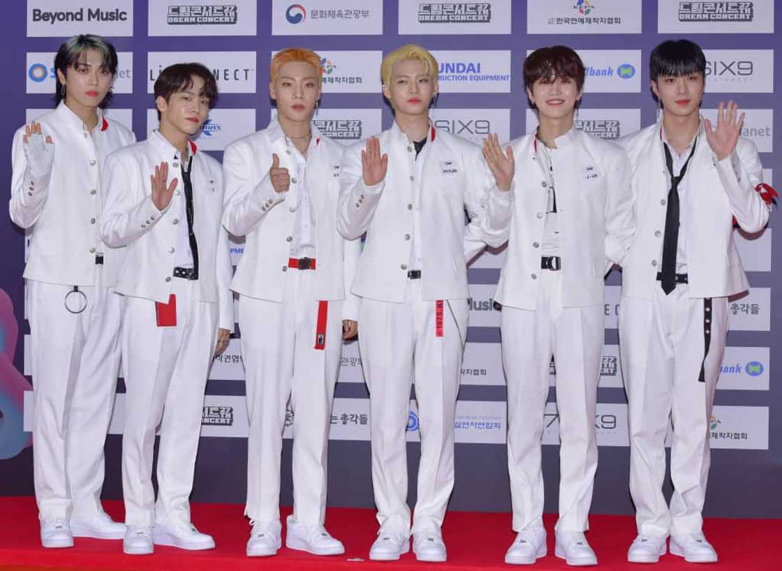 most popular kpop groups in 2022 most popular kpop groups in 2022