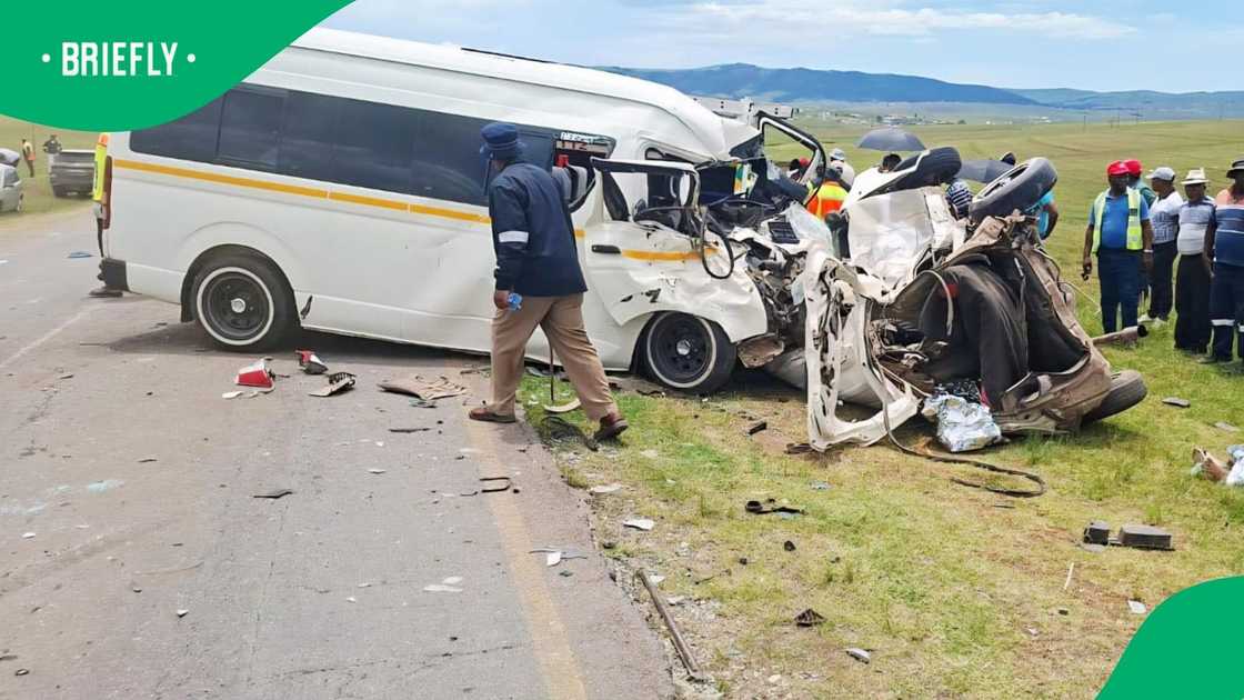 Nine people were killed in an accident on the R61 in the Eastern Cape Nine people were killed in an accident on the R61 in the Eastern Cape
