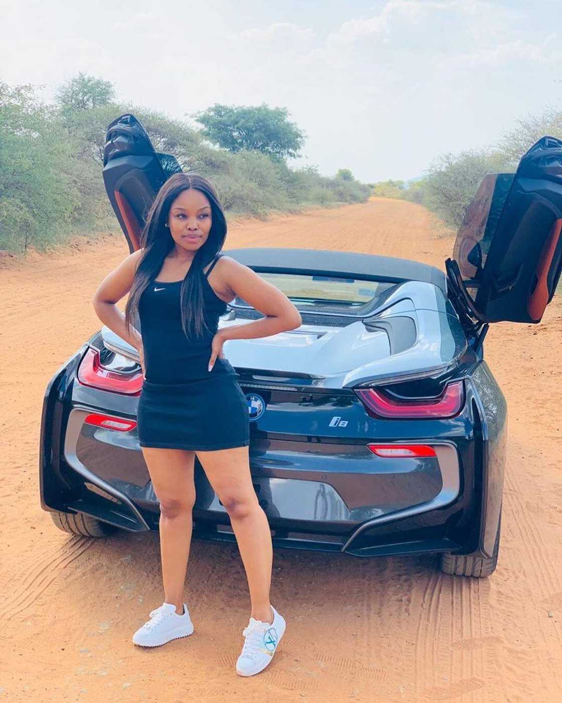Zinhle Ngwenya Zinhle Ngwenya