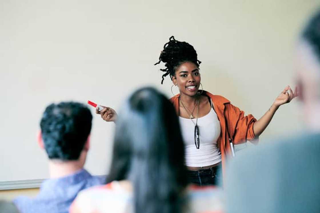 Colleges for teaching Colleges for teaching