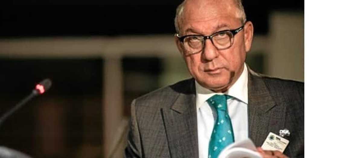 Trevor Manuel Biography: age, son, wife, qualifications, EFF, Old Mutual, Rothschild, contact details and latest news Trevor Manuel Biography: age, son, wife, qualifications, EFF, Old Mutual, Rothschild, contact details and latest news