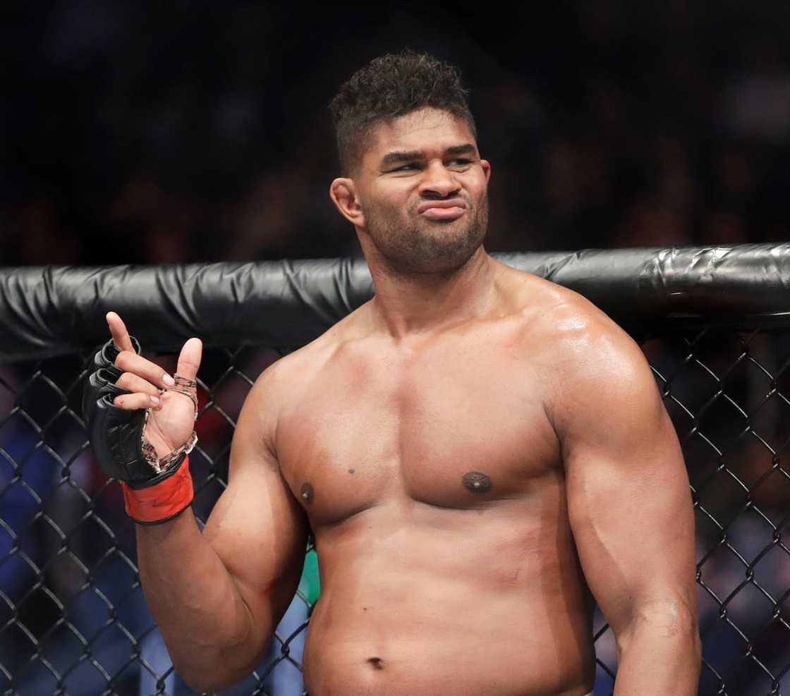 Black UFC fighters list Black UFC fighters list