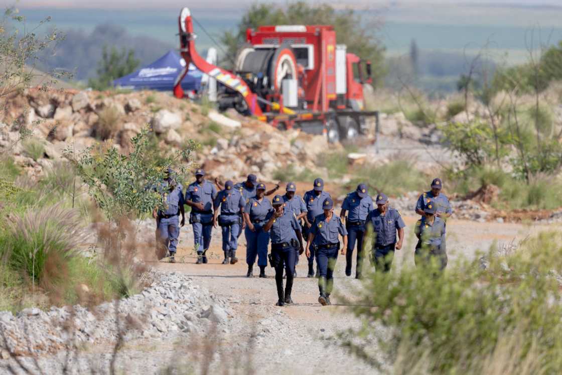 Police officers were deployed to Addo in the Eastern Cape to prevent violence after four were killed Police officers were deployed to Addo in the Eastern Cape to prevent violence after four were killed