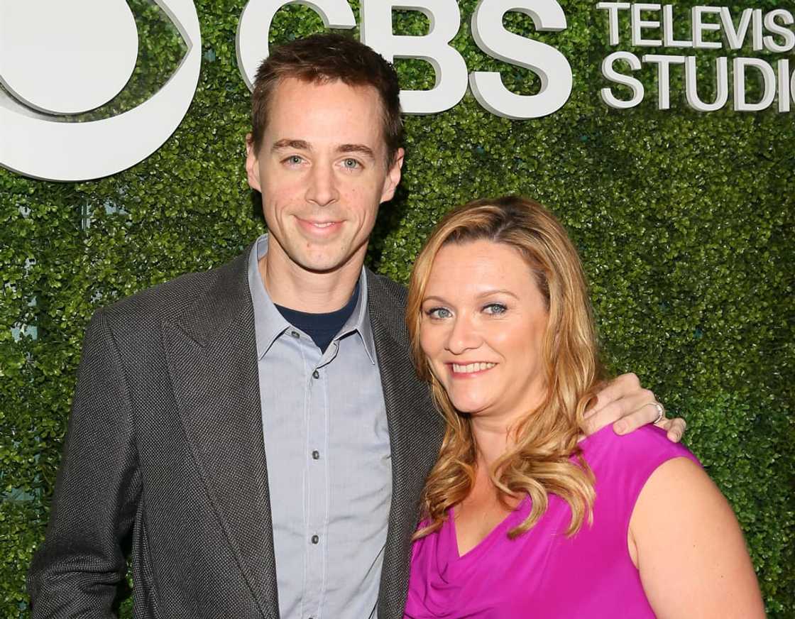 Who is Sean Murray's wife? Who is Sean Murray's wife?