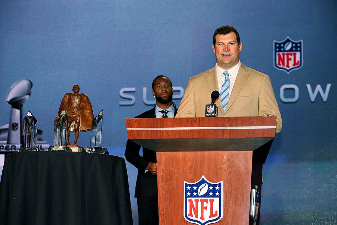 Joe Thomas Joe Thomas
