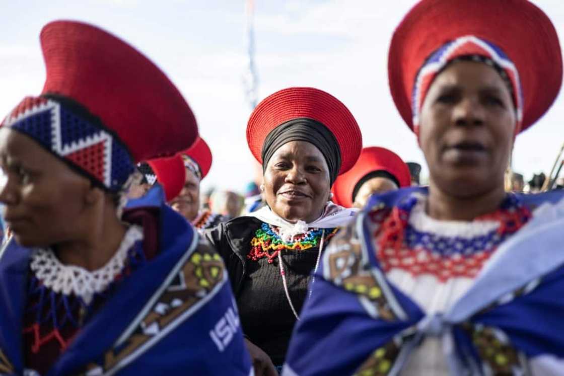 Zulu monarchs wield great moral influence over more than 11 million Zulus Zulu monarchs wield great moral influence over more than 11 million Zulus