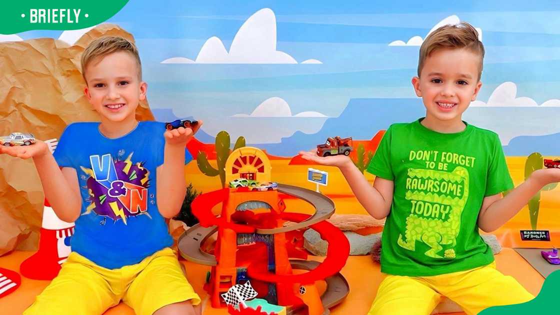 Kidfluencers Vlad and Niki Kidfluencers Vlad and Niki