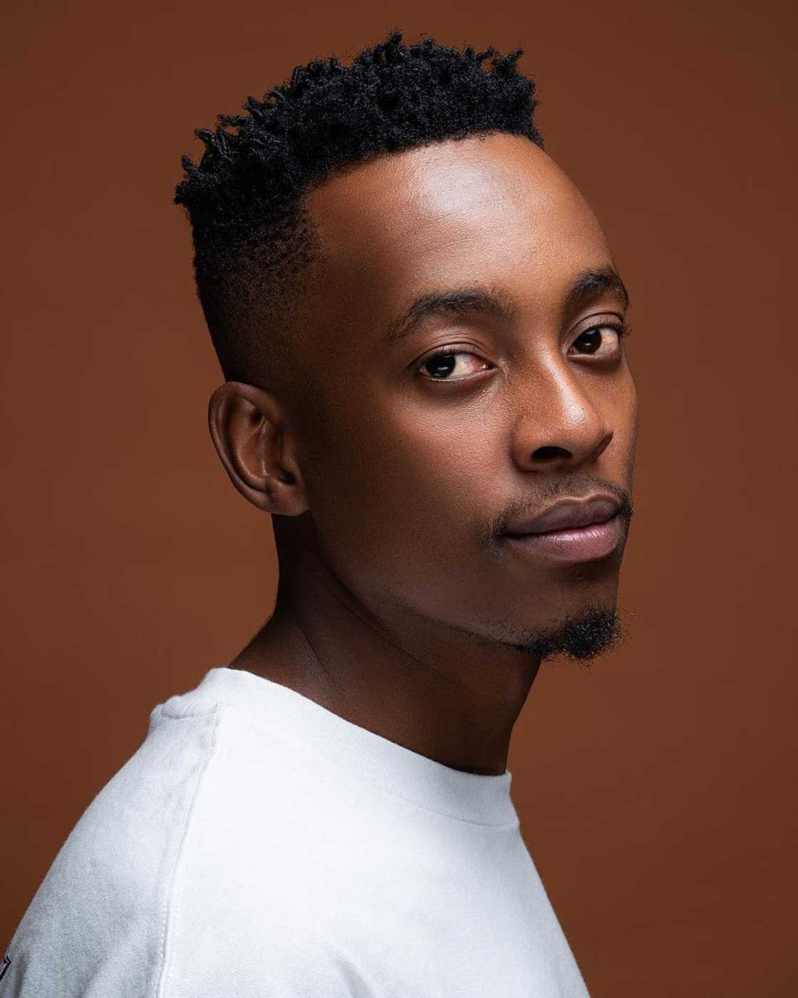 Mas Musiq bio: age, real name, girlfriend, education, songs, album, awards, profiles Mas Musiq bio: age, real name, girlfriend, education, songs, album, awards, profiles