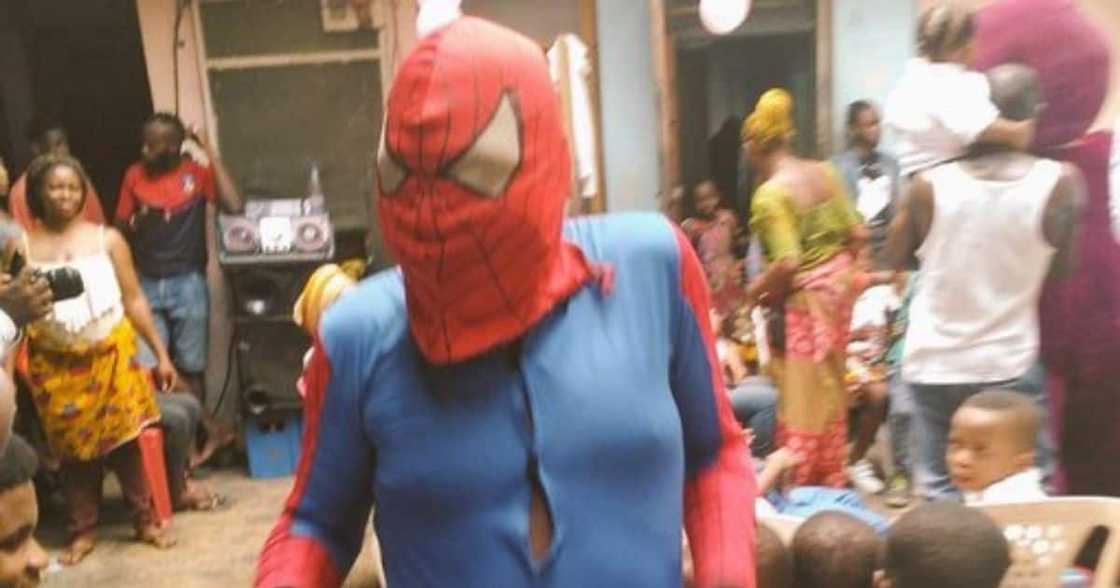 Mzansi, Reacts, Sketchy, Spiderman, Kids, Party