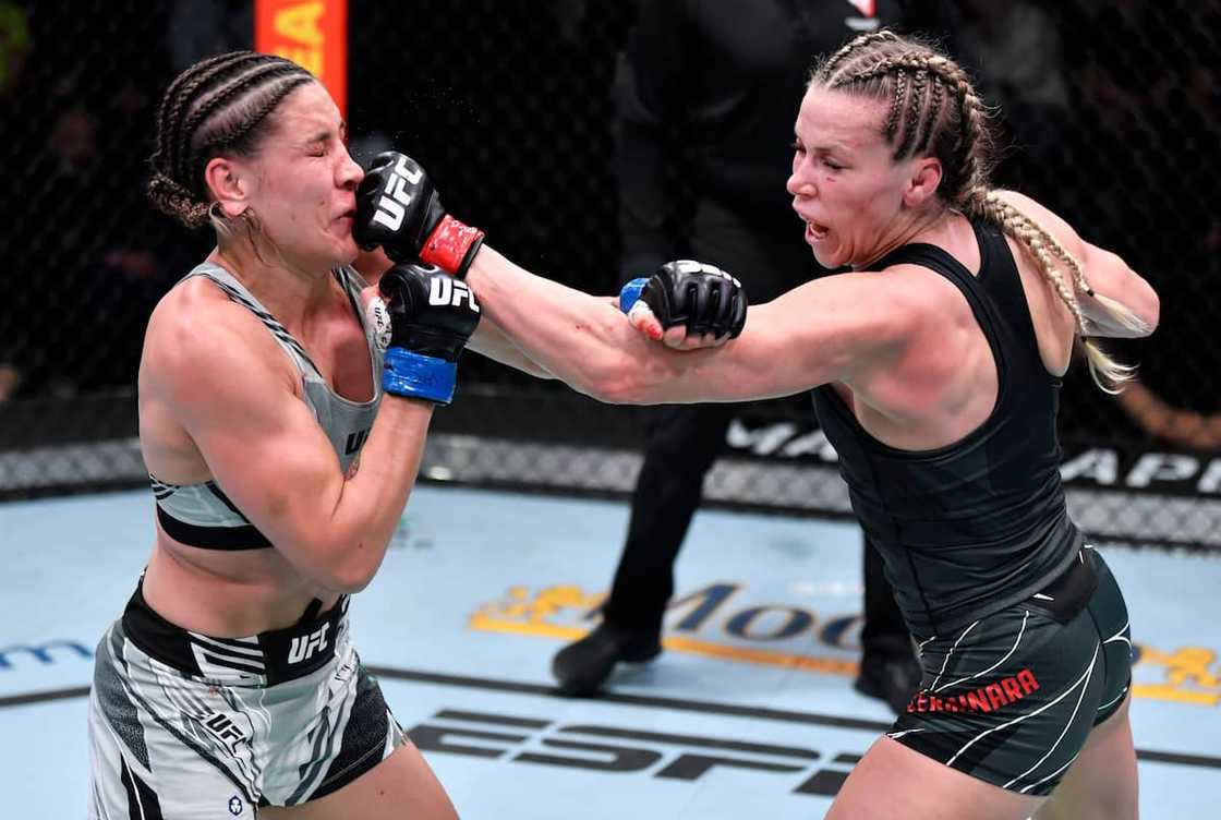 UFC female champions UFC female champions