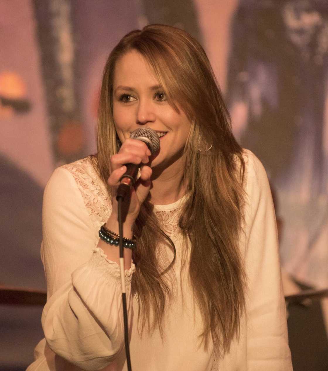 Jane Erin Carrey Jane Erin Carrey