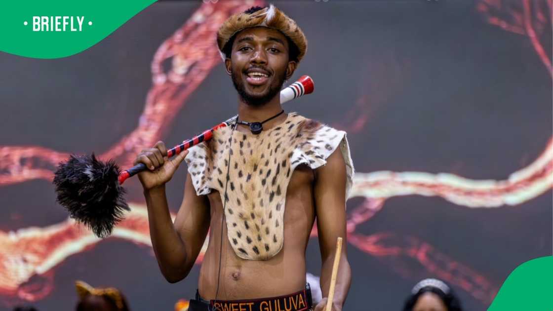 Sweet Guluva has secured a hosting gig Sweet Guluva has secured a hosting gig
