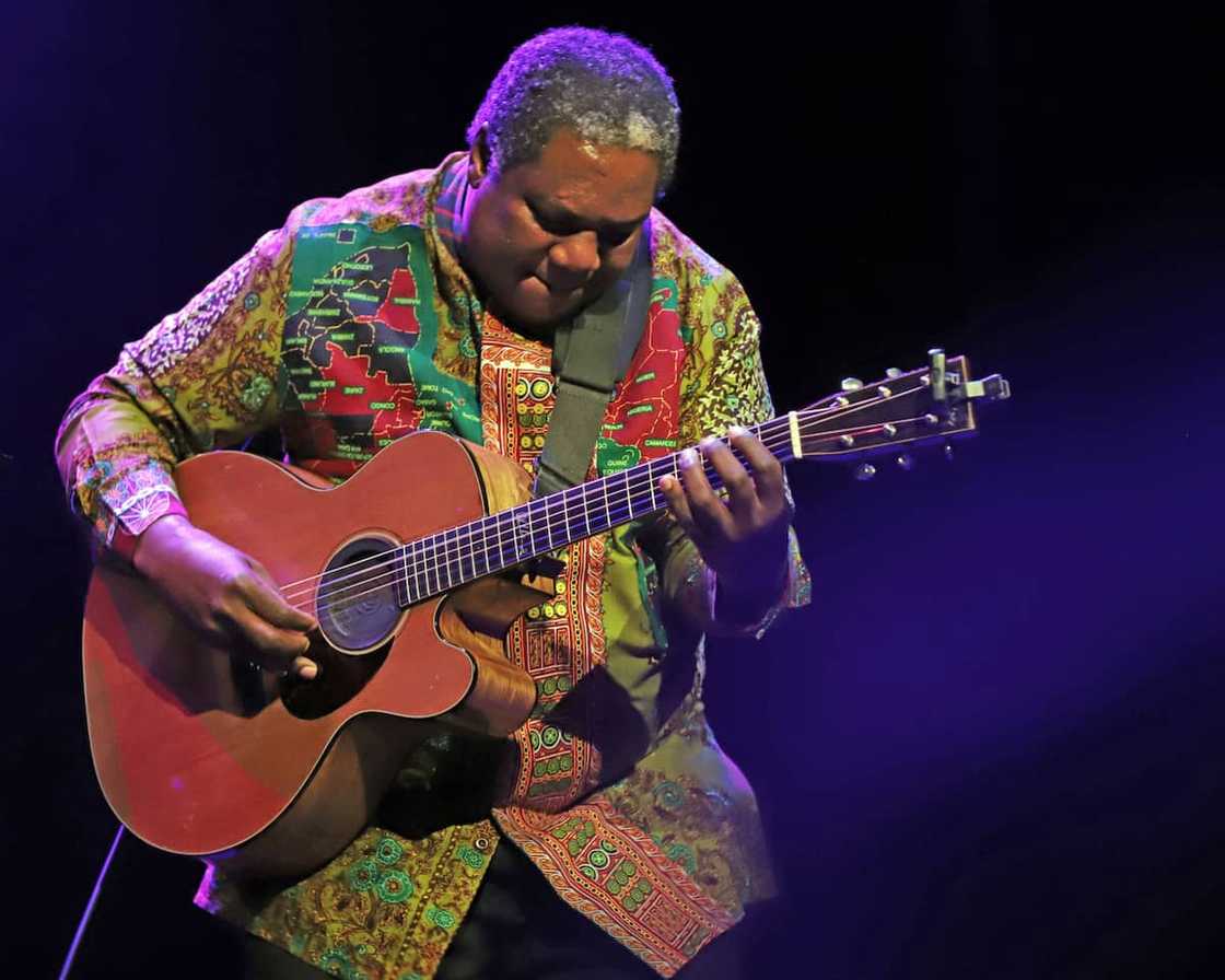 Napsta for All Vusi Mahlasela songs download Napsta for All Vusi Mahlasela songs download