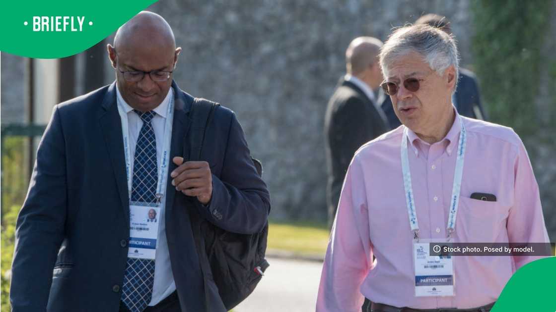 The two participated in the first discussion session of the ECB Forum on Central Banking The two participated in the first discussion session of the ECB Forum on Central Banking