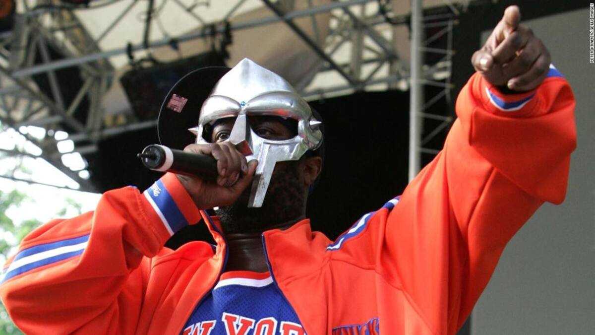 MF Doom: Iconic masked hip-hop artist dies aged 49-years-old - Briefly ...