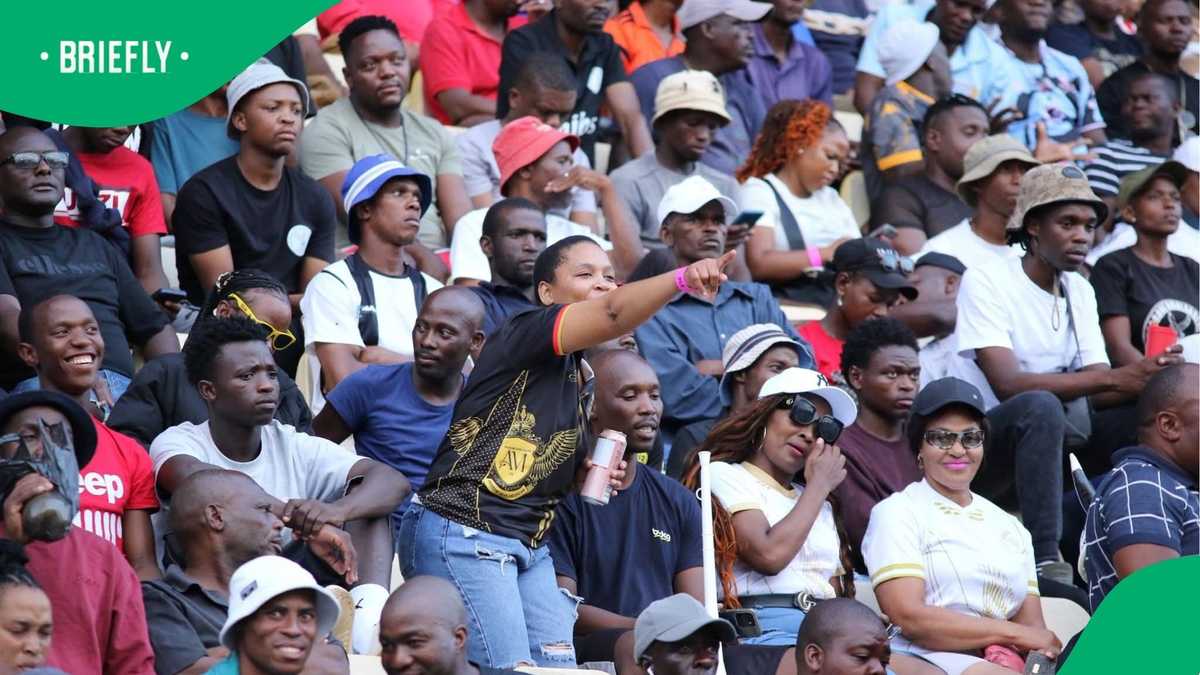 Chaos at Ingwenyama Cup: Mbabane Highlanders fans target referee