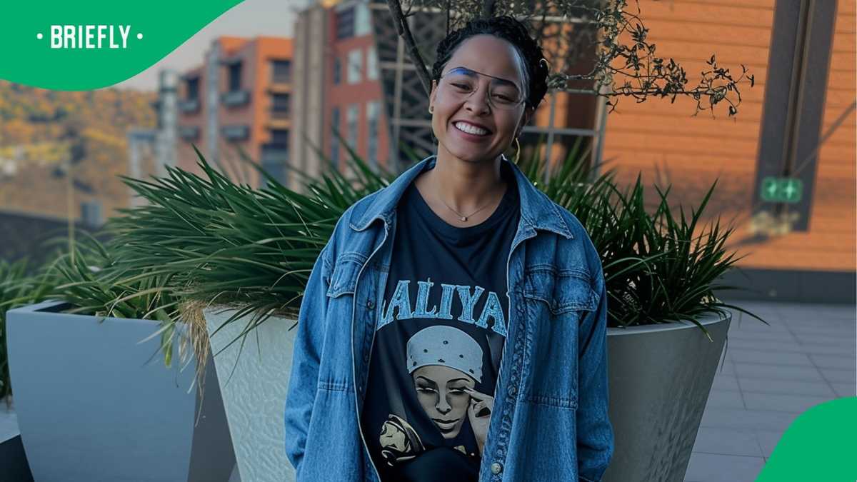 "So ya'll just gonna lie": Stephanie Ndlovu's 2 person hiking adventure leaves fans debunking romance rumours