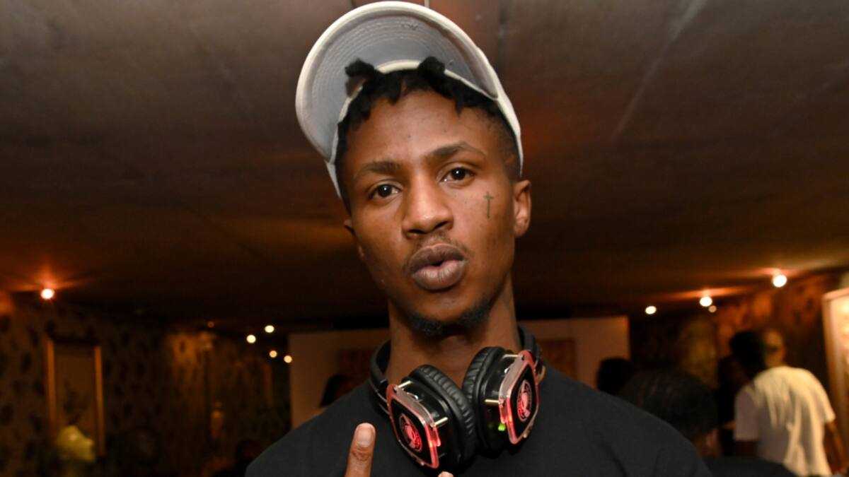 Rapper Emtee Buys Cologne After Being Denied Entry at Restaurant for ...