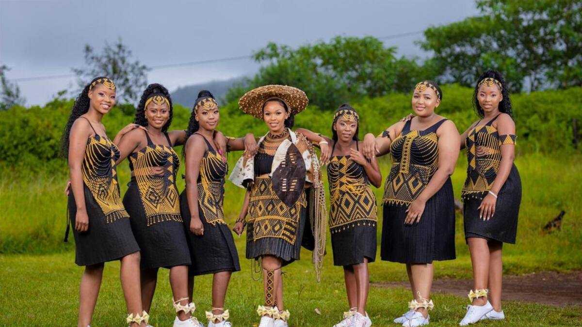 Izithakazelo ZakwaZulu Zulu Surnames Zulu Clan Names List Briefly izithakazelo-zakwazulu-zulu-surnames-zulu-clan-names-list-briefly