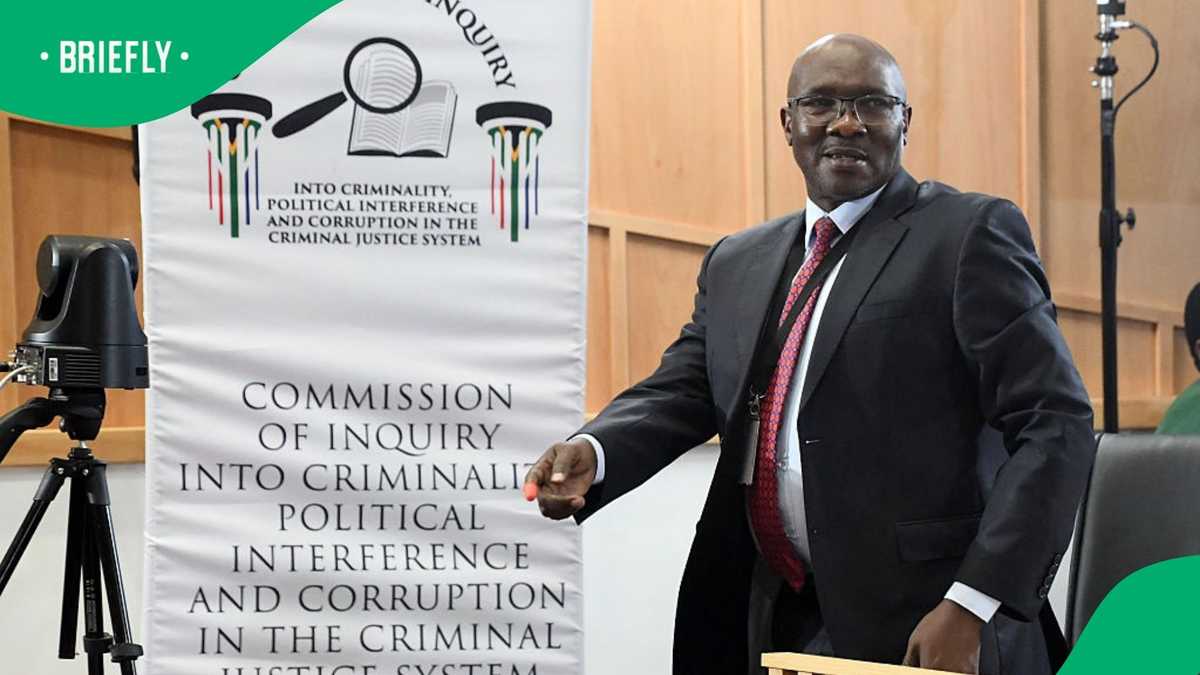 Stunning Dumisani Khumalo Reinstated As Head Of Crime Intelligence Despite Criminal Charges Wallpaper Art Stunning Dumisani Khumalo Reinstated As Head Of Crime Intelligence Despite Criminal Charges Wallpaper Art